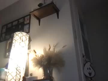 Sexshow-Bild von thedevinemilf Sexshow-Bild von thedevinemilf