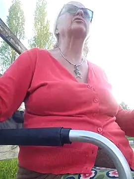 Hot-Muci's sex show image