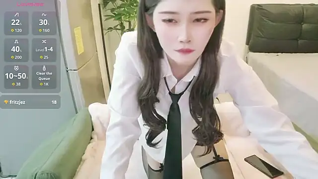 NANA-EET's sex show image