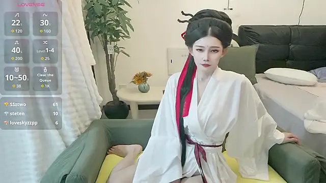 NANA-EET's sex show image