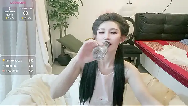NANA-EET's sex show image