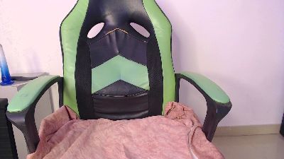 sextrixie's sex show image