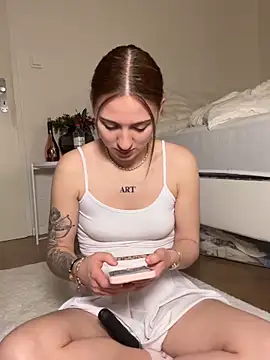 xvicoo's sex show image