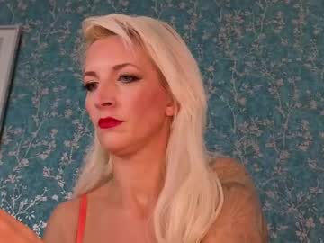 serenexxmilf's sex show image serenexxmilf's sex show image