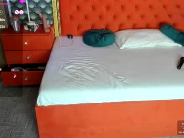 Изображение секс-шоу модели valleriejonnes Изображение секс-шоу модели valleriejonnes