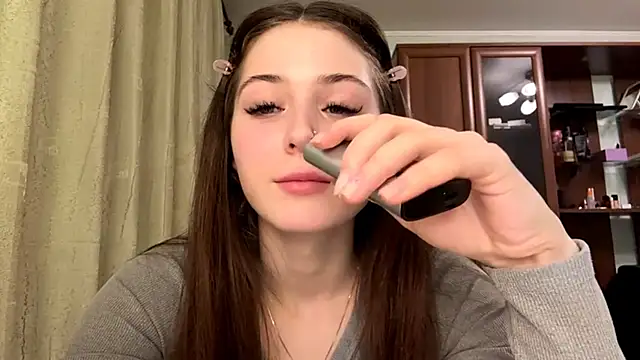 Изображение секс-шоу модели Adel_strongwoman Изображение секс-шоу модели Adel_strongwoman