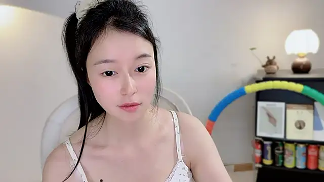 Onechestnut's sex show image