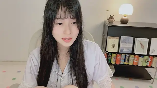 Onechestnut's sex show image