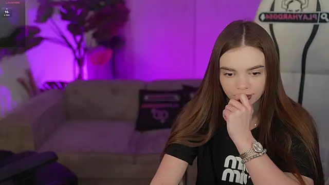 Zlata_Sky's sex show image