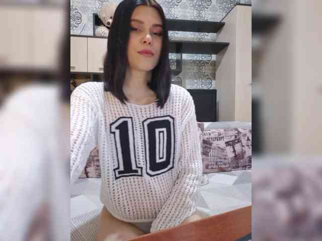 Изображение секс-шоу модели -Little-Devil Изображение секс-шоу модели -Little-Devil