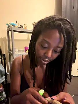 Изображение секс-шоу модели choclatepeaach