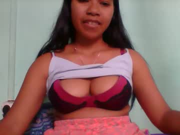 Изображение секс-шоу модели rinah856024