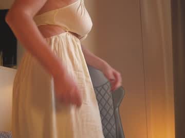 saltedhoney's sex show image