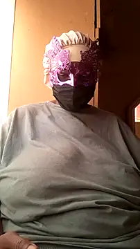 Изображение секс-шоу модели STUFUZASABO