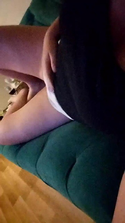 Babycaalientee's sex show image