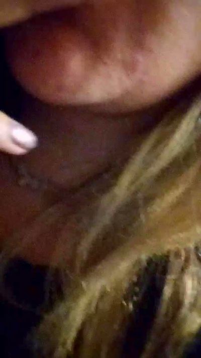 Babycaalientee's sex show image