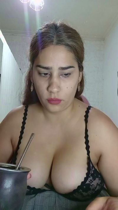 Изображение секс-шоу модели Nahiarabiel