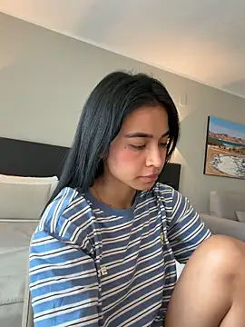 Adriennesexxx's sex show image