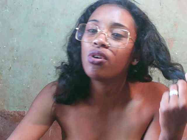 Изображение секс-шоу модели TriciaBella