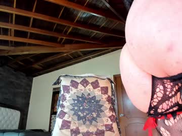 little_izzi's sex show image