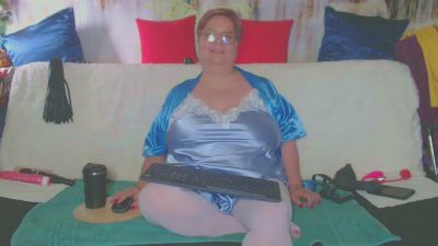 QueenPammy's sex show image