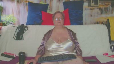 QueenPammy's sex show image
