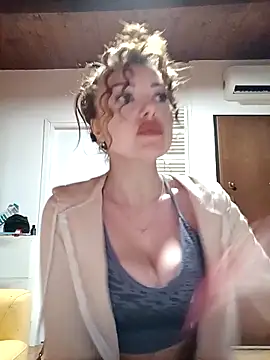 CurlyElisa's sex show image