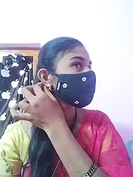 Изображение секс-шоу модели Tamil_Hot_RoyalQueen