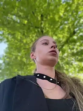 Mrs_Mr_007's sex show image