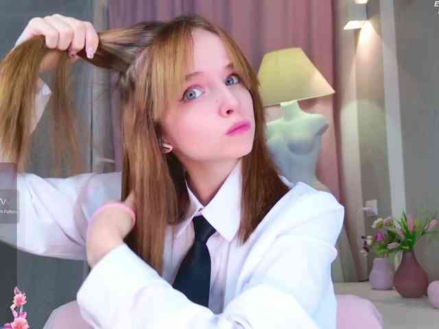 Изображение секс-шоу модели b4by-lol1 Изображение секс-шоу модели b4by-lol1