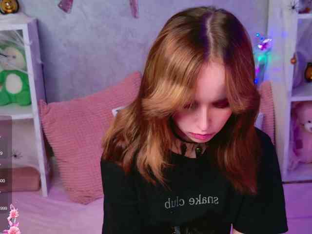 Изображение секс-шоу модели b4by-lol1 Изображение секс-шоу модели b4by-lol1