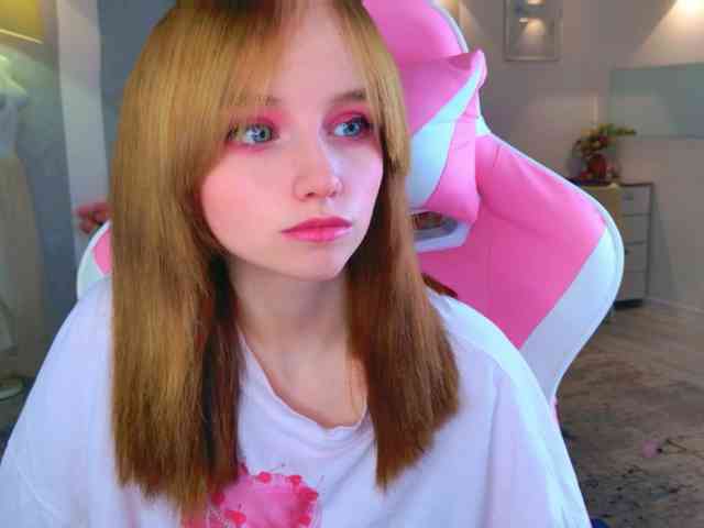 Sexshow-Bild von b4by-lol1 Sexshow-Bild von b4by-lol1