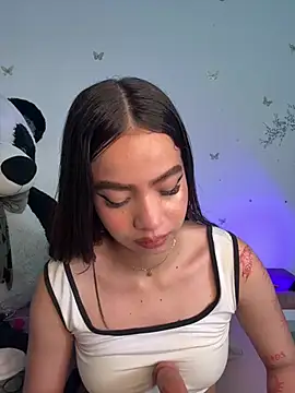 IamSteph13's sex show image