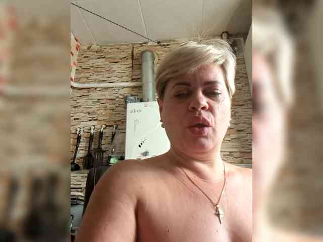 murr-kitty's sex show image