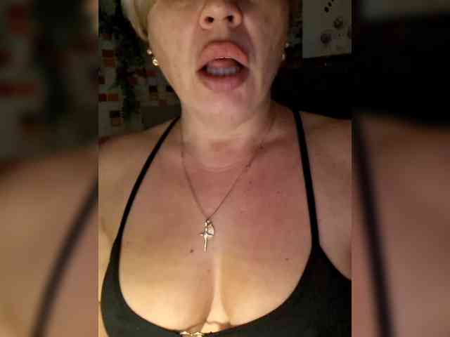 murr-kitty's sex show image