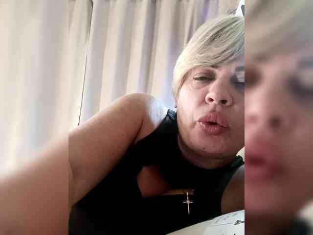 murr-kitty's sex show image