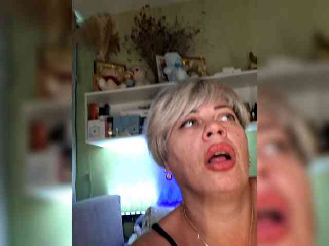 murr-kitty's sex show image