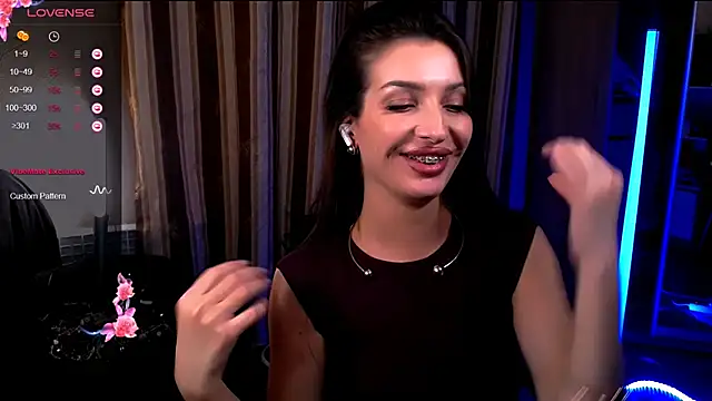 Изображение секс-шоу модели Laura_Bess Изображение секс-шоу модели Laura_Bess