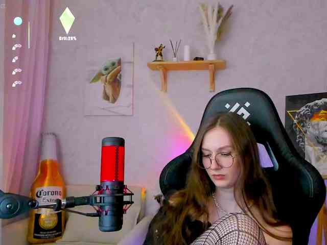 -Lovely's sex show image