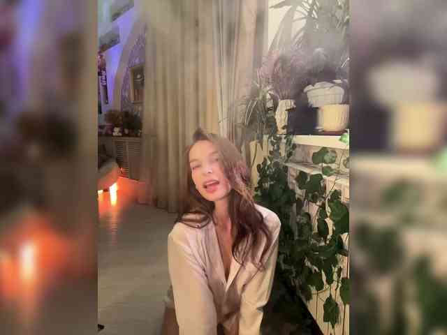 CutieDollBC's sex show image