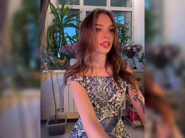 CutieDollBC's sex show image