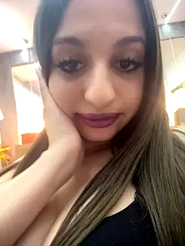 Изображение секс-шоу модели Anyssia Изображение секс-шоу модели Anyssia