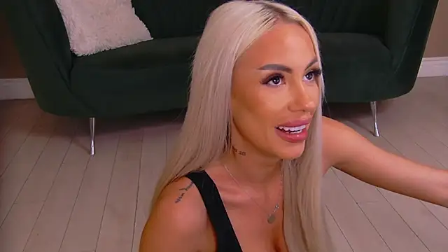 Bailey_Rush's sex show image