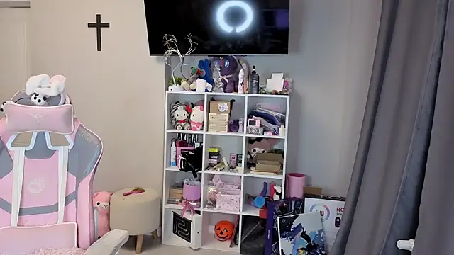 Aliceblush's sex show image