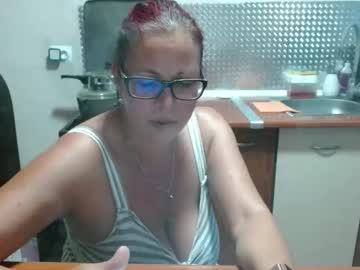 Изображение секс-шоу модели lady_hellene
