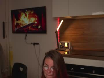 charmings_054's sex show image