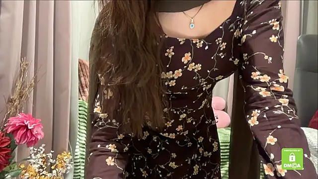 Saasybooo's sex show image Saasybooo's sex show image