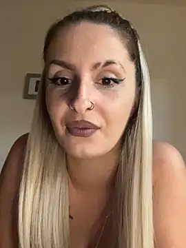 Sexy_Bulgarian_woman's sex show image Sexy_Bulgarian_woman's sex show image