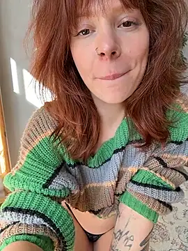 Oopsfoxy's sex show image