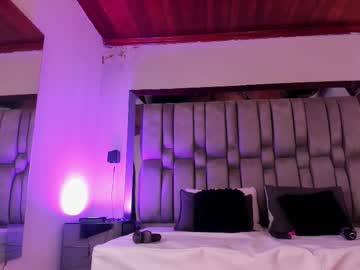 nikkysmiith's sex show image